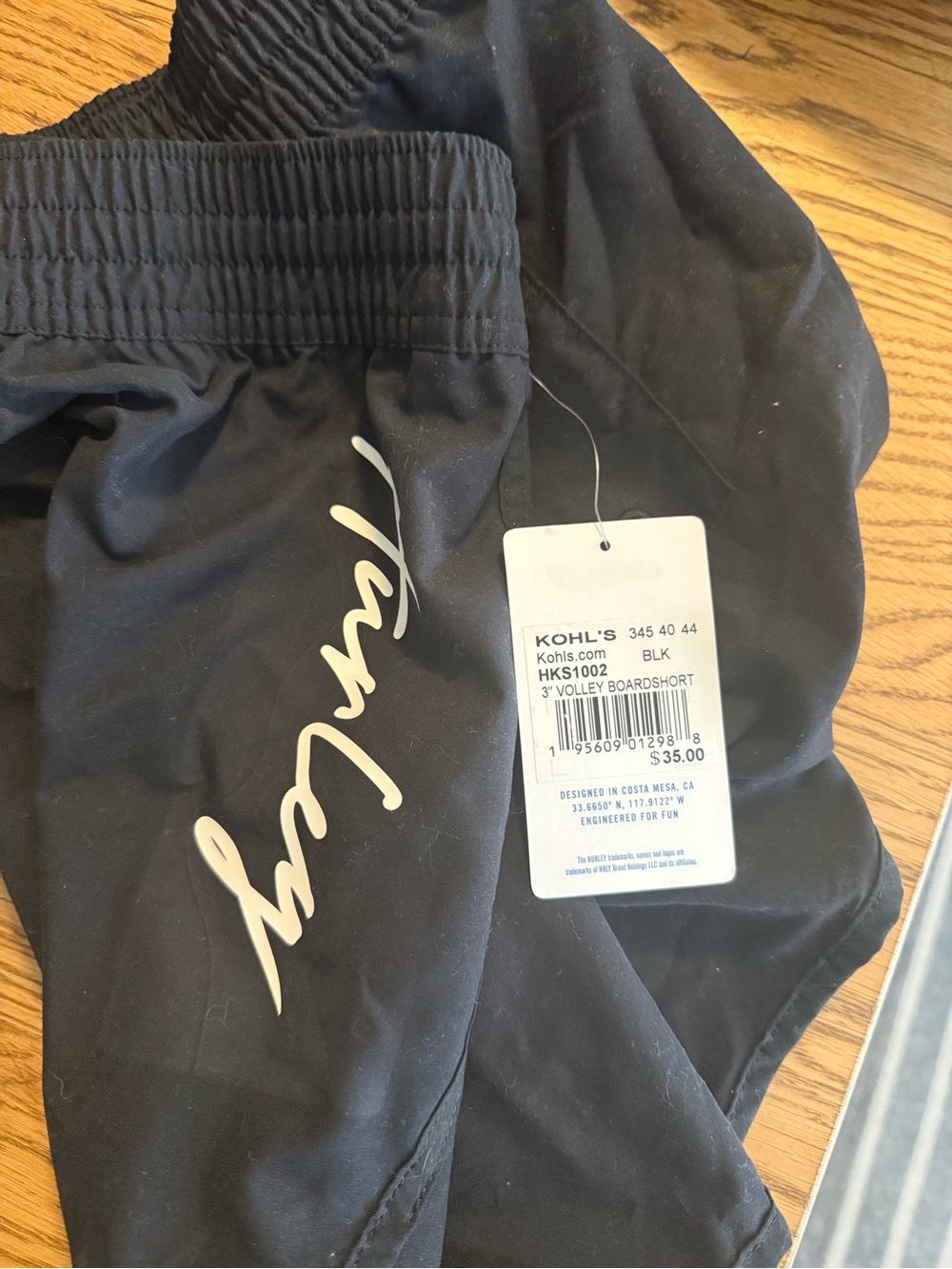 Women’s Hurley Black Boardshorts with White Logo Medium New NWT